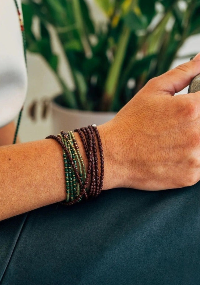 Collier Connexion Vert fait main en France - Têtes Blondes