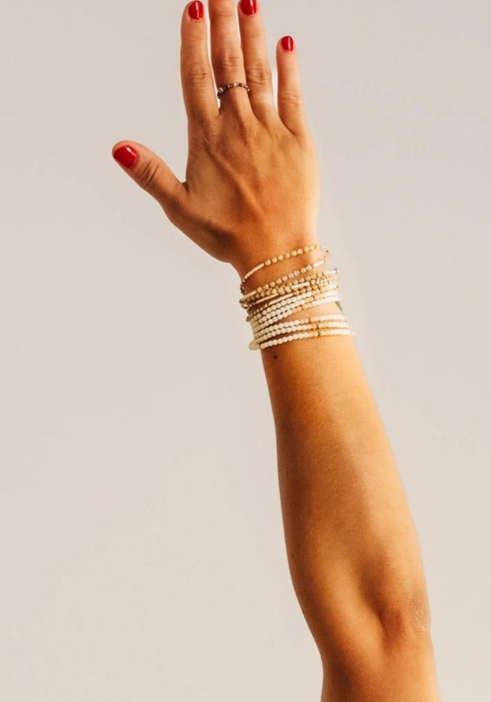 Collier Glinda Vanille fait main en France - Têtes Blondes