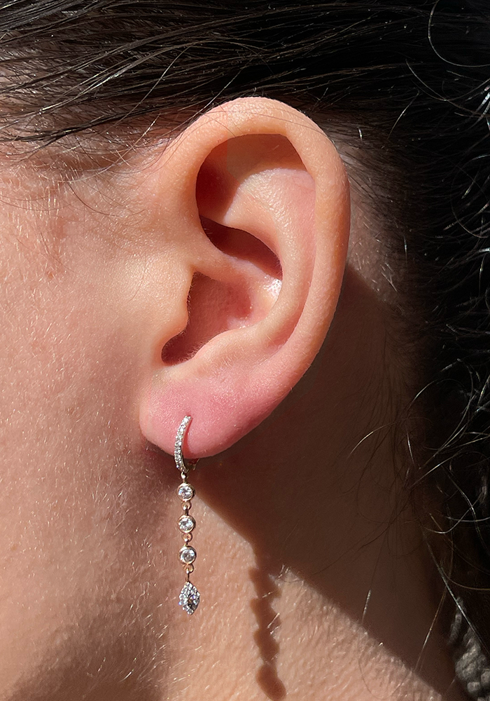 Boucle D'Oreille 10th Eye Triple Solitaire Chain - Kismet By Milka