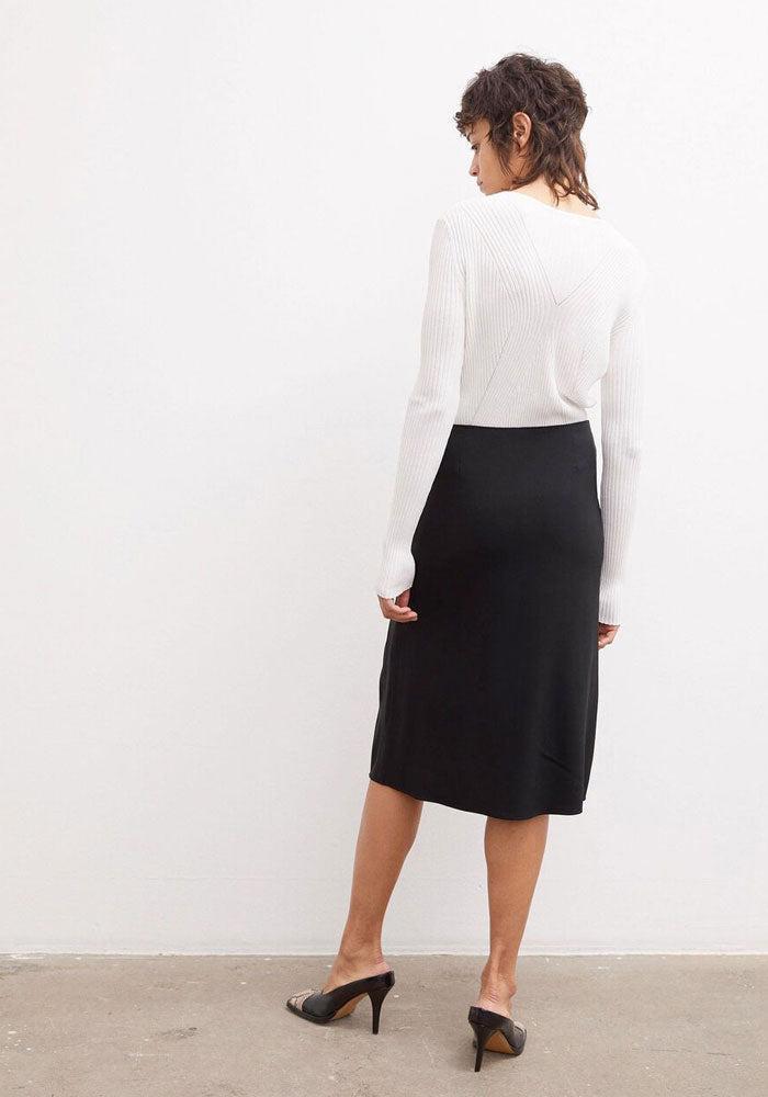 Falda con cordón de billar