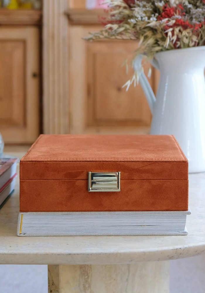 Boîte À Bijoux Anne En Velours Camel - Sélectionné par Blush