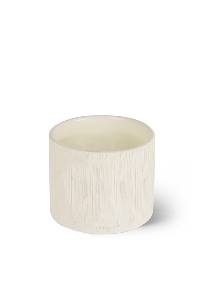 Vela de cerámica acanalada blanca M
