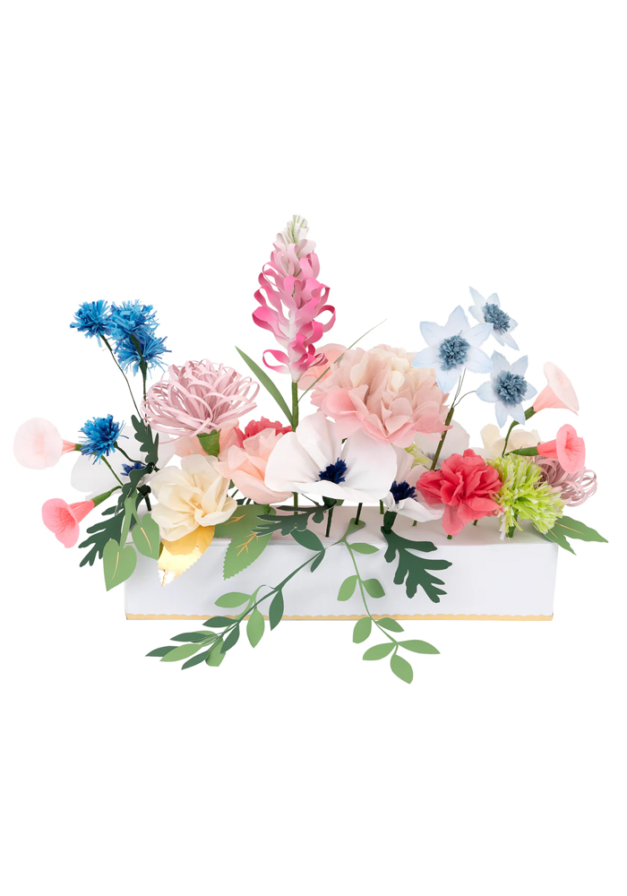 Centre De Table En Fleurs Designé Par Hazel Gardiner - Meri Meri