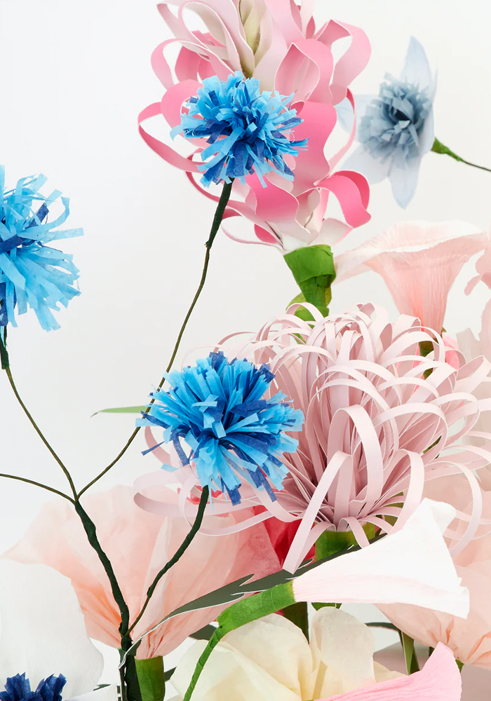 Centre De Table En Fleurs Designé Par Hazel Gardiner - Meri Meri