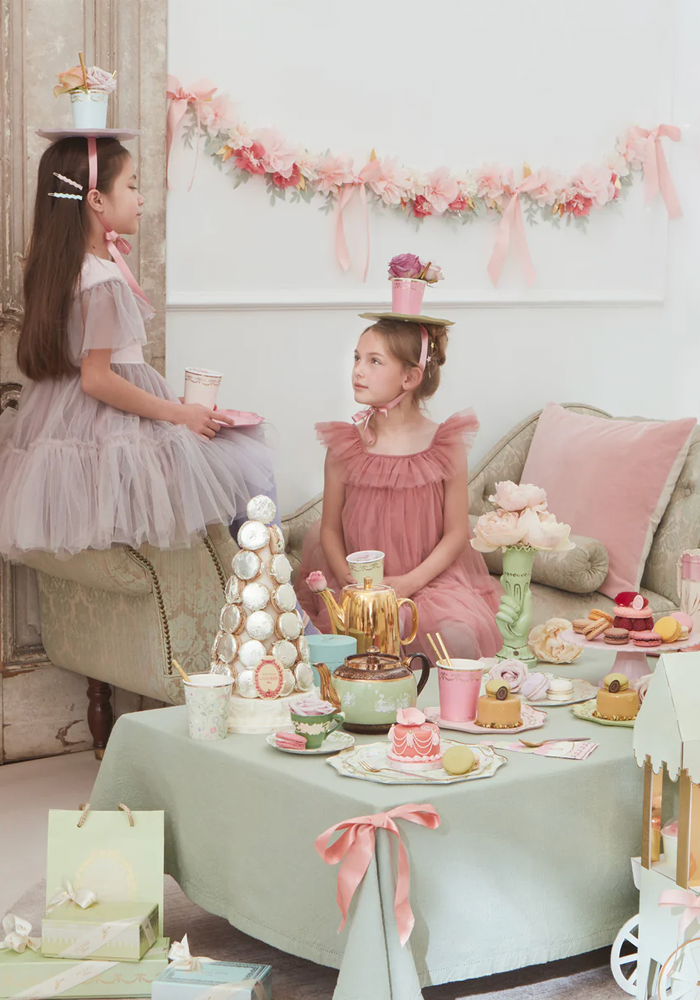 Guirlande Florale Collaboration Ladurée Paris - Meri Meri