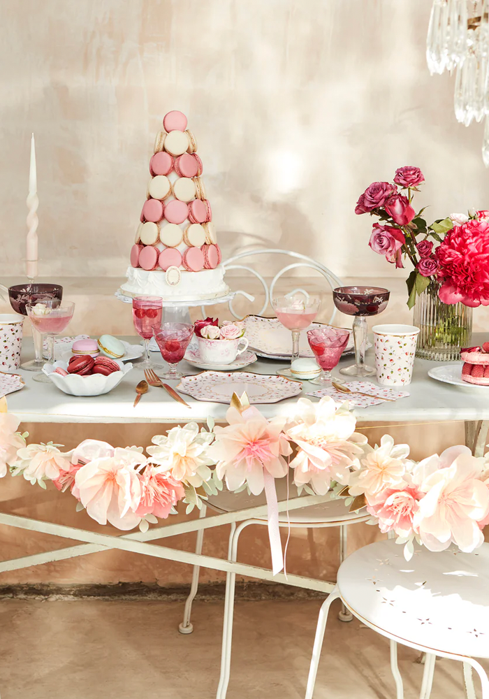 Guirlande Florale Collaboration Ladurée Paris - Meri Meri