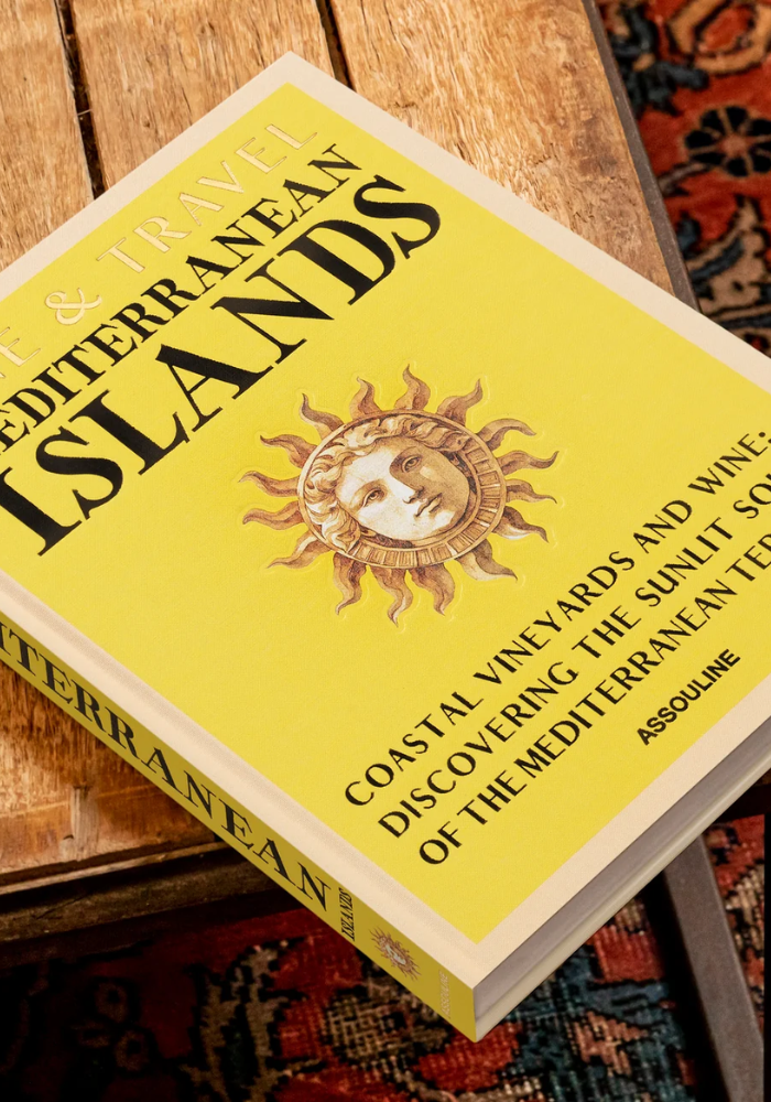 Livre Wine & Travel Mediterranean Islands - Assouline