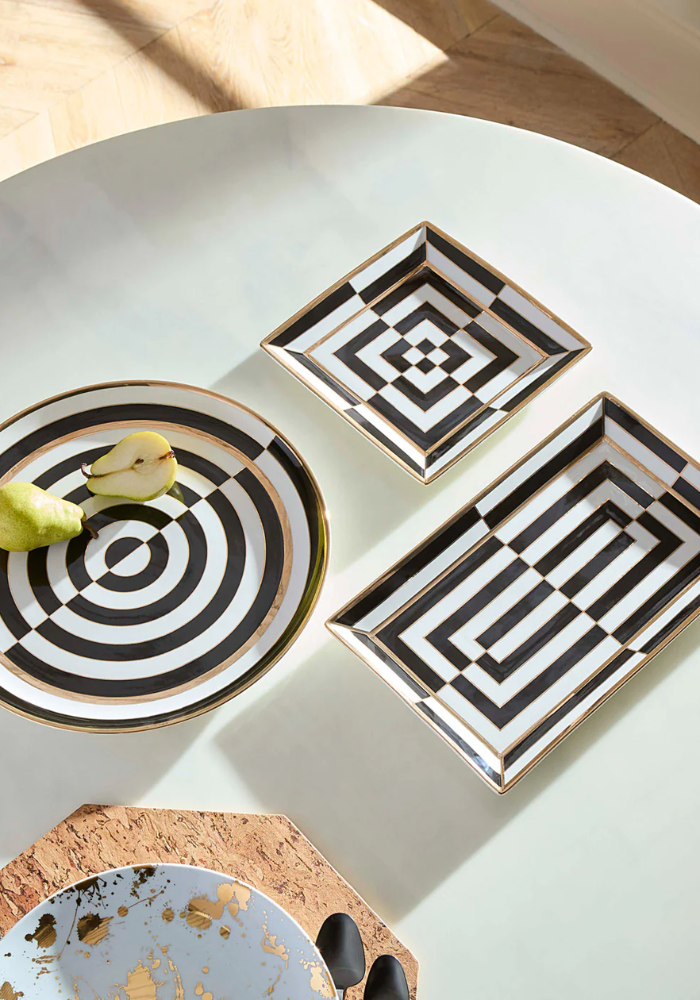 Plat Rectangle Op Art - Jonathan Adler