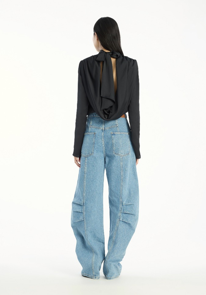 Top satin drapy - rotate