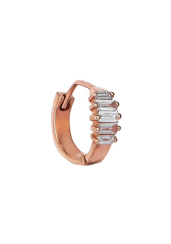 Boucle D'Oreille Mini Baguette Baby Huggie Hoop - Kismet By Milka