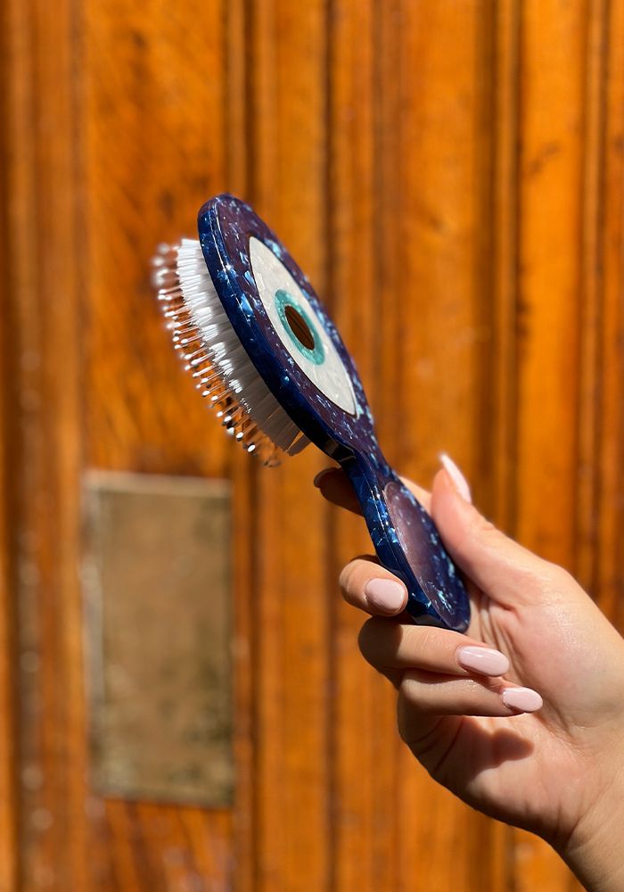 Petite Brosse 2 En 1 Mauvaise Oeil - Solar Eclipse