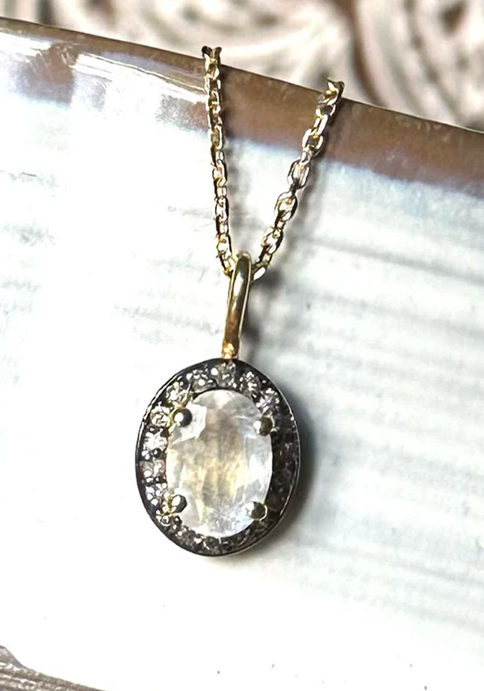 Collier Victoria Pierre De Lune - Vic Et Max