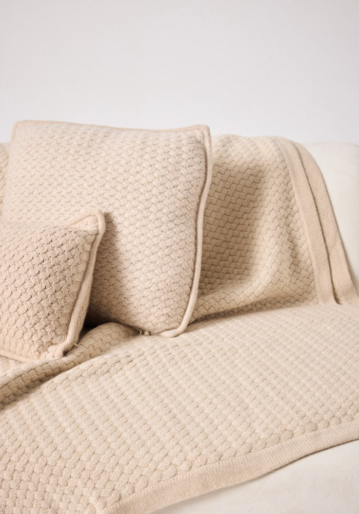 Sekan cushion