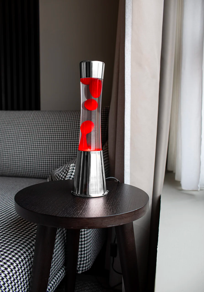 Lampe Lava Tower Rouge Et Base Chrome Argent - Blush Sélection Décoration