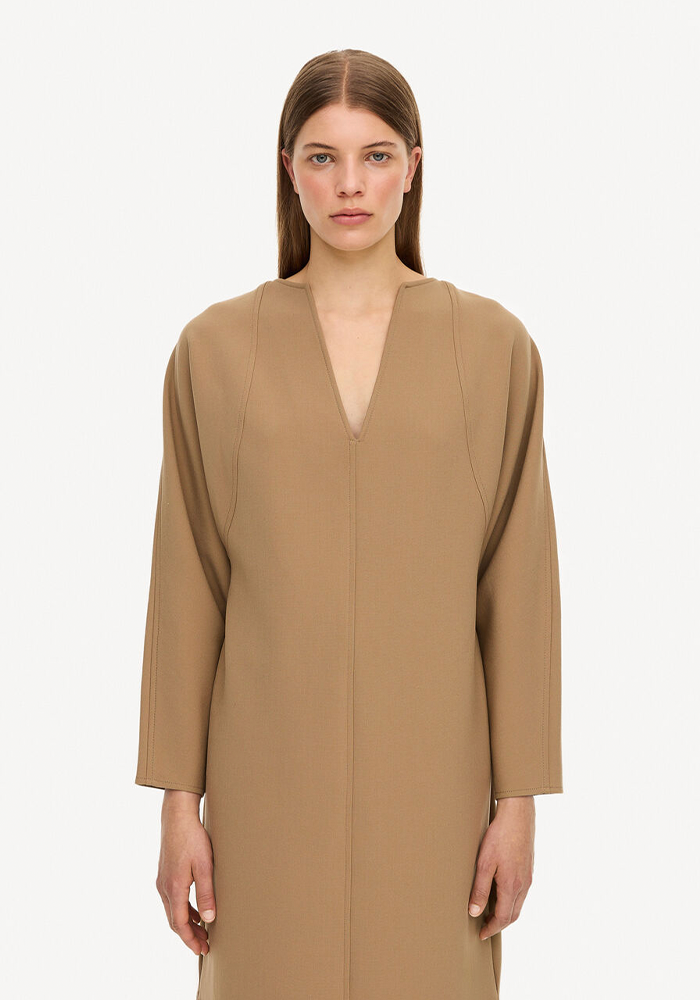 Robe Longue Estel Elmwood Beige - By Malene Birger