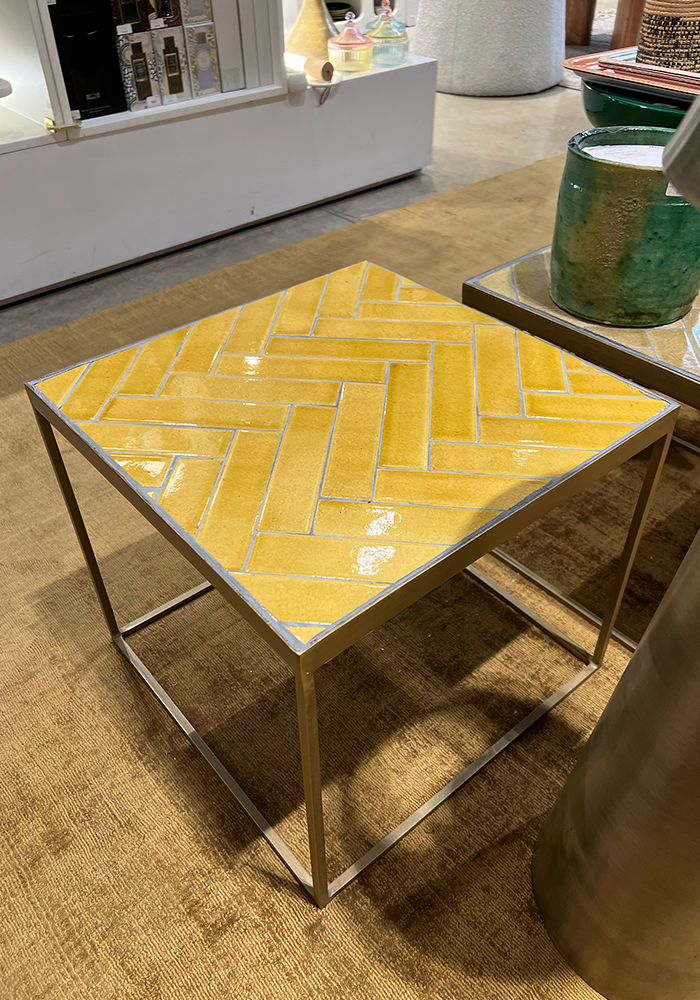 Table D'Appoint Moutarde - Bazar De Luxe