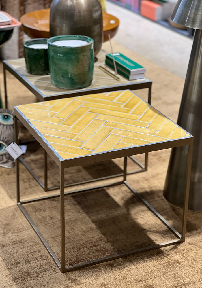 Table D'Appoint Moutarde - Bazar De Luxe