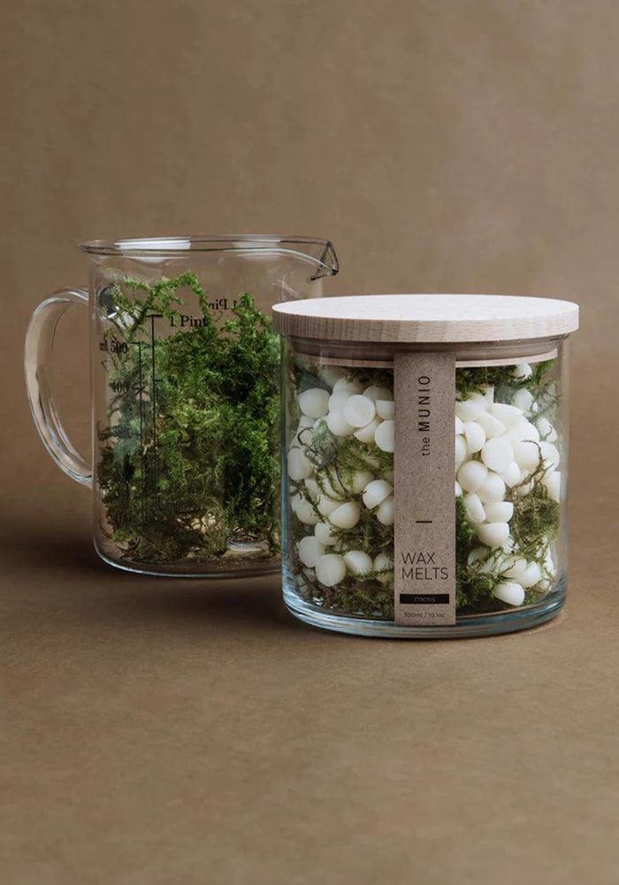Cire Moss - The Munio