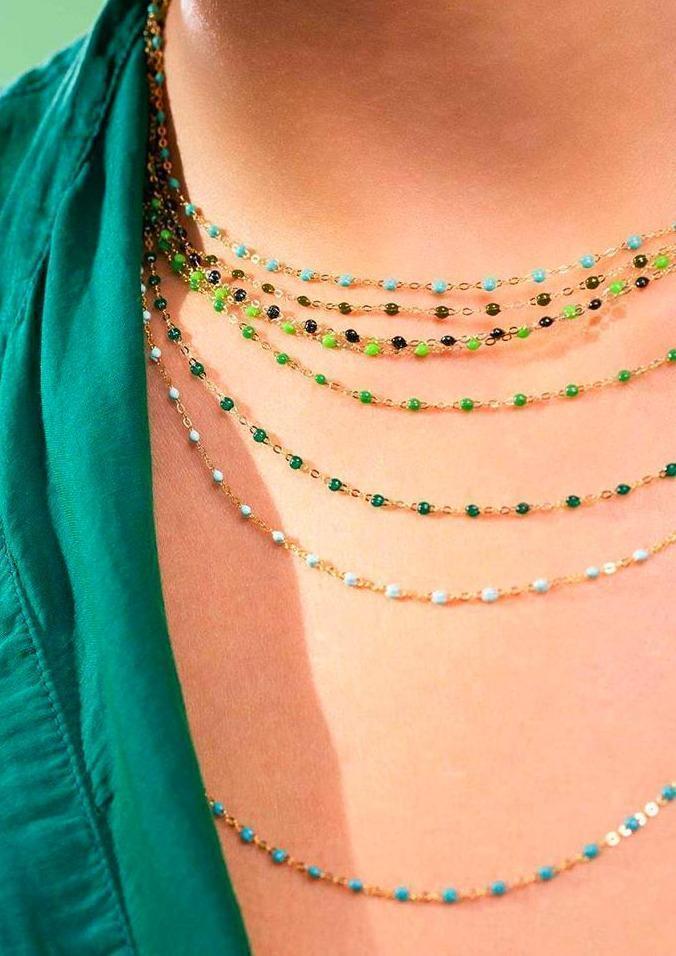 Collier Classique Gigi 42cm Or Rose Et Résines Vert Émeraude