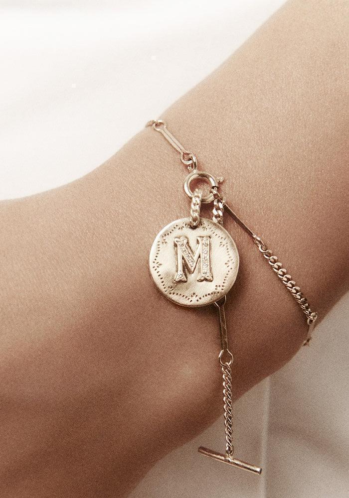 Pendentif Amulette Alphabet - Pascale Monvoisin
