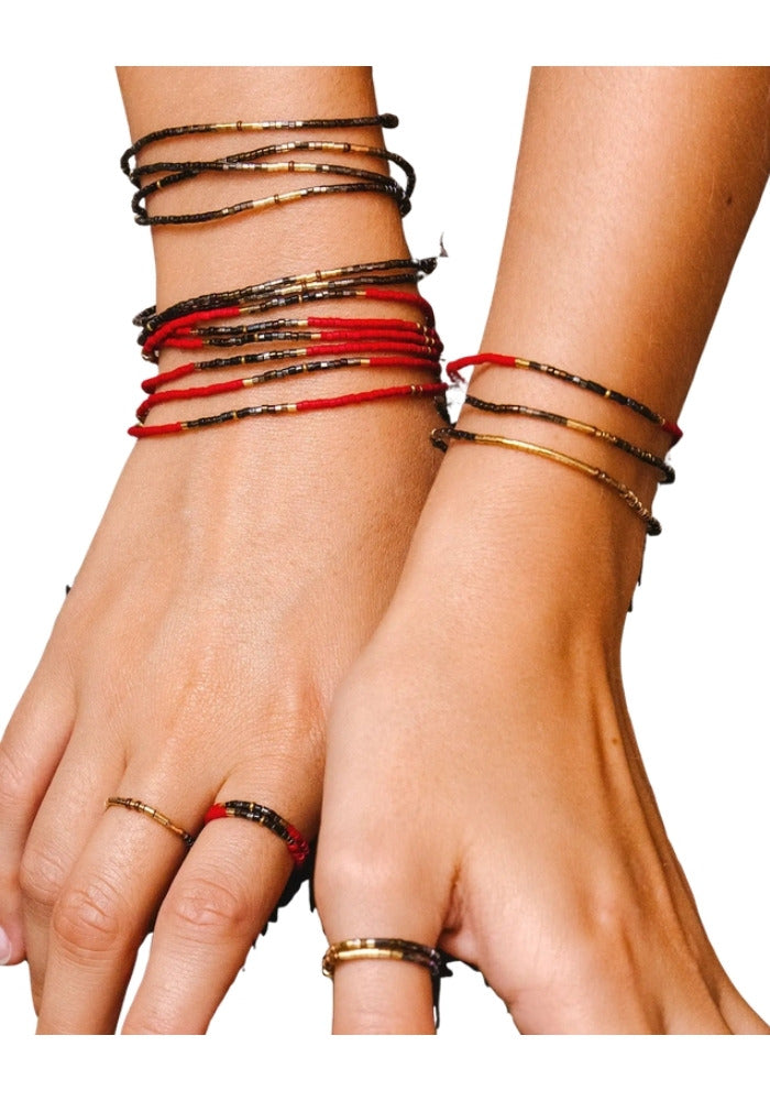 Bracelets Abby 1 portés au poignet - Têtes Blondes