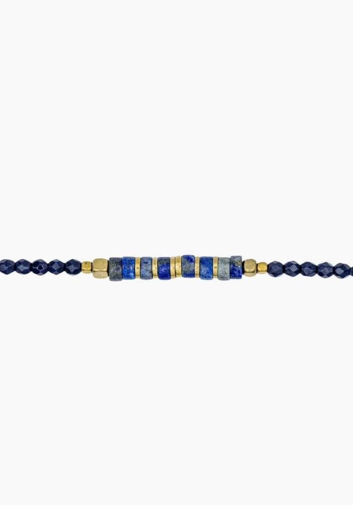 Détail perles bleu marine, hématite et lapis-lazuli Nadège - Têtes Blondes