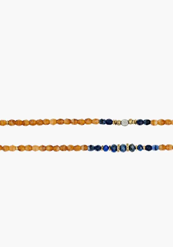 Détail perles caramel, hématite et lapis-lazuli Glinda - Têtes Blondes