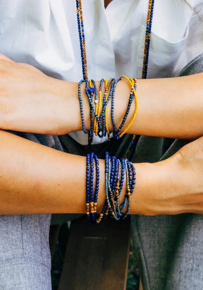 Collier Fusion Bleu et Moutarde fait main en France - Têtes Blondes
