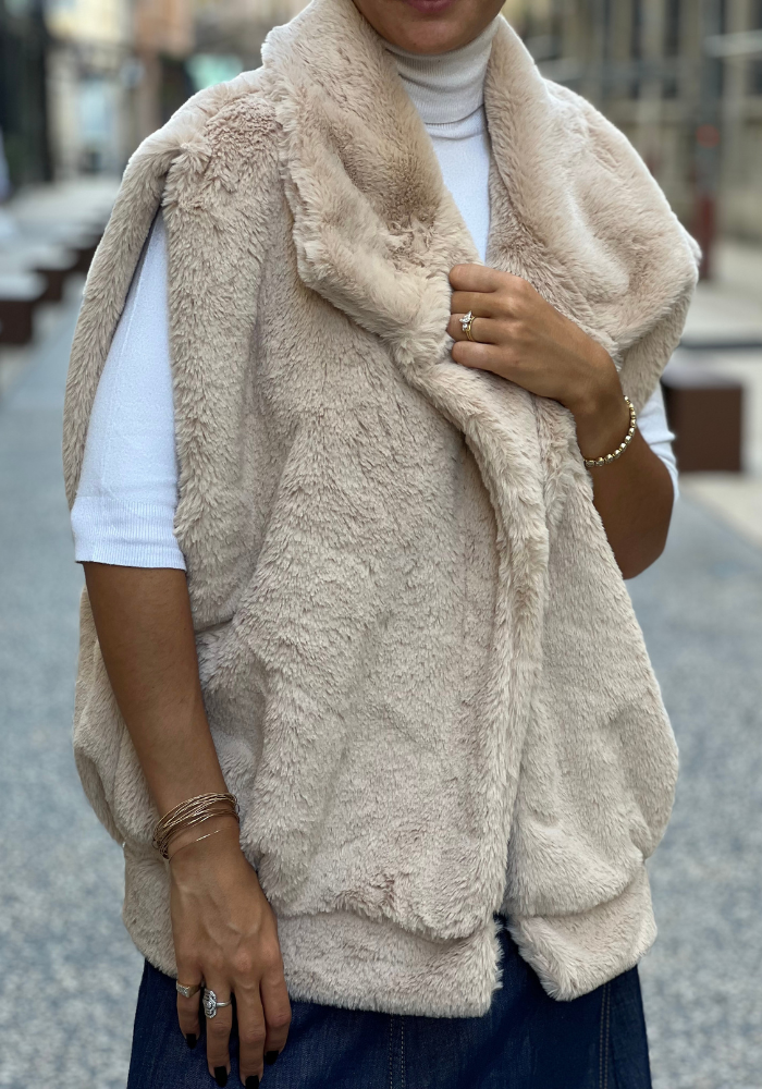 Veste fausse fourrure beige hotsell
