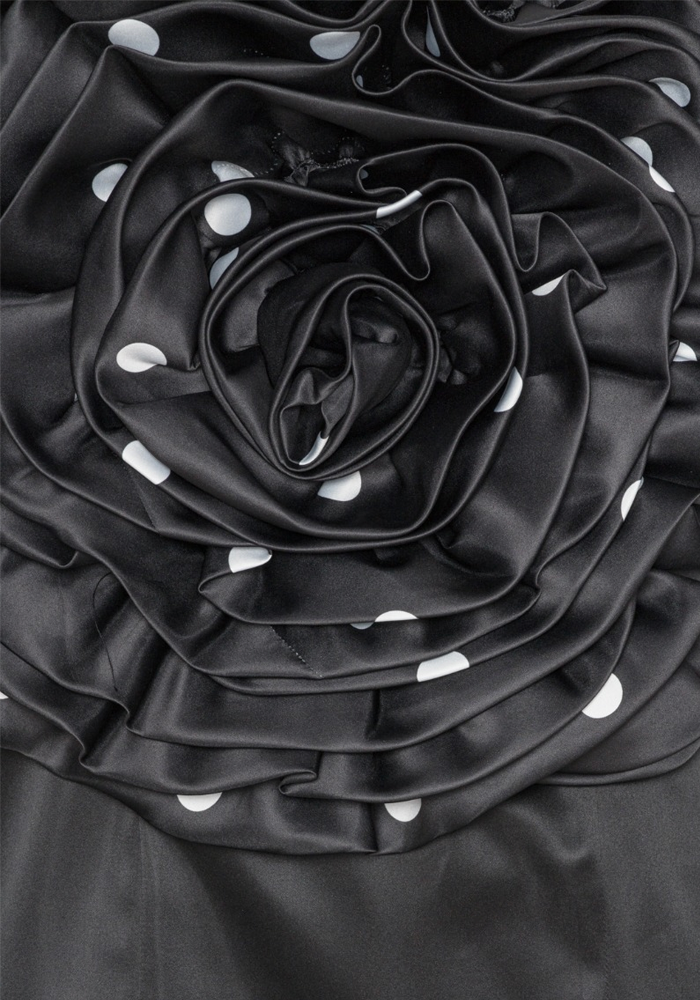 Robe Big Flower Noire - Rotate