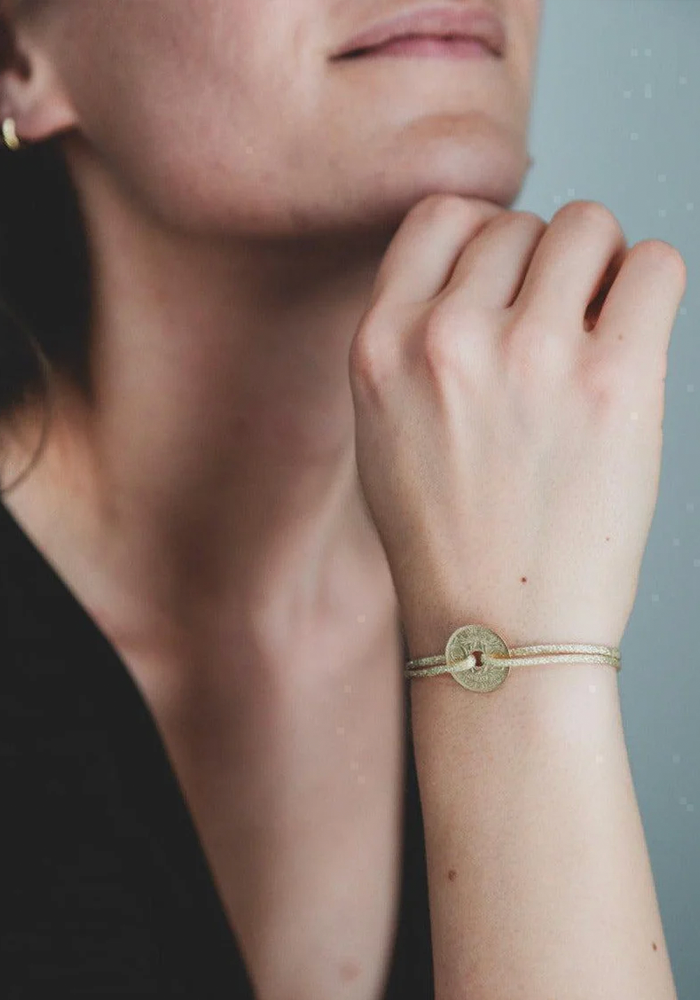 Louvre Coin Bracelet 5cts Gold Lurex Gold