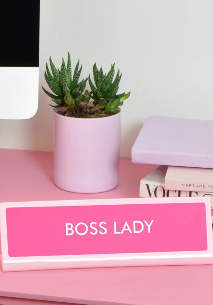 Plaque De Bureau Boss Lady - Sélectionné par Blush