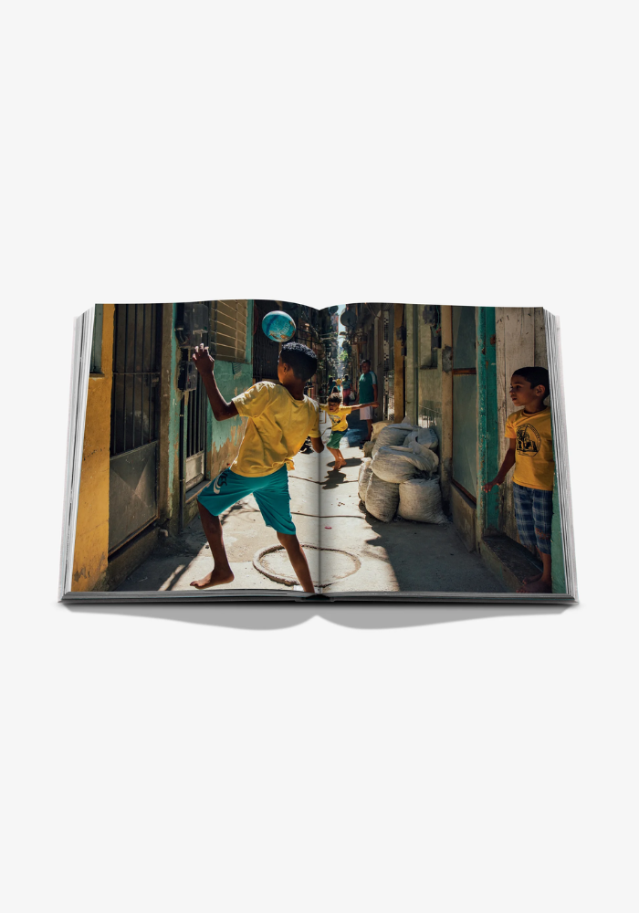 Livre Football Roots - Assouline