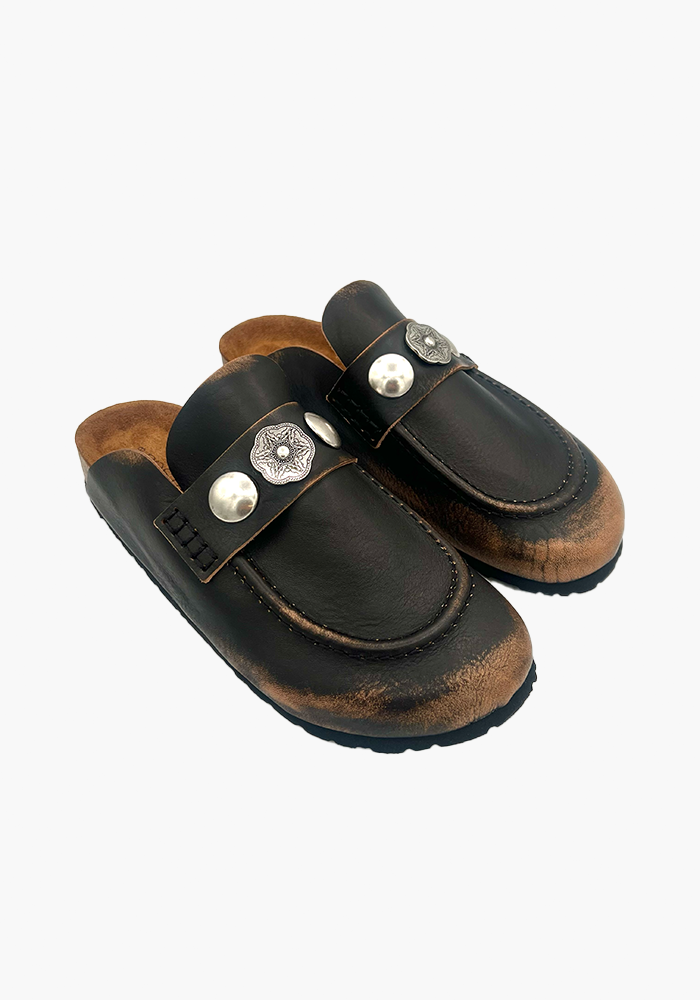 Mules Himalaya Marron Cabochons