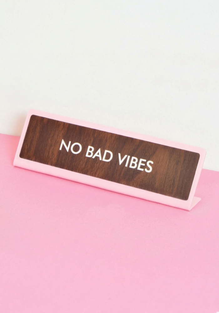 Plaque De Bureau No Bad Vibes - Flamingo Candles
