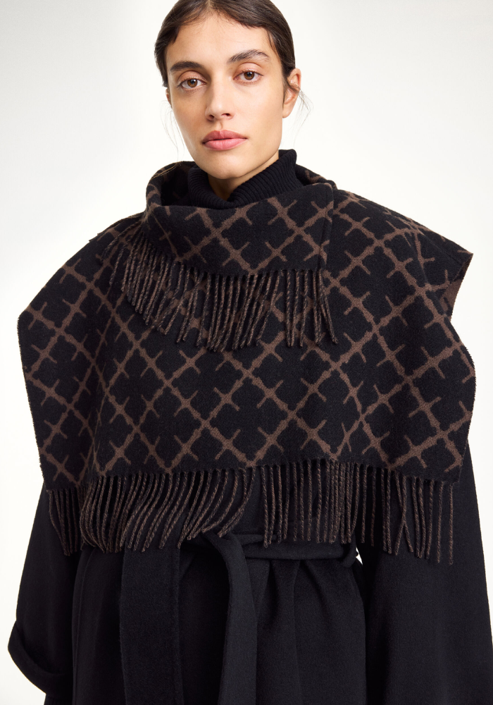 Plastron Turtlos Mahogany - By Malene Birger 