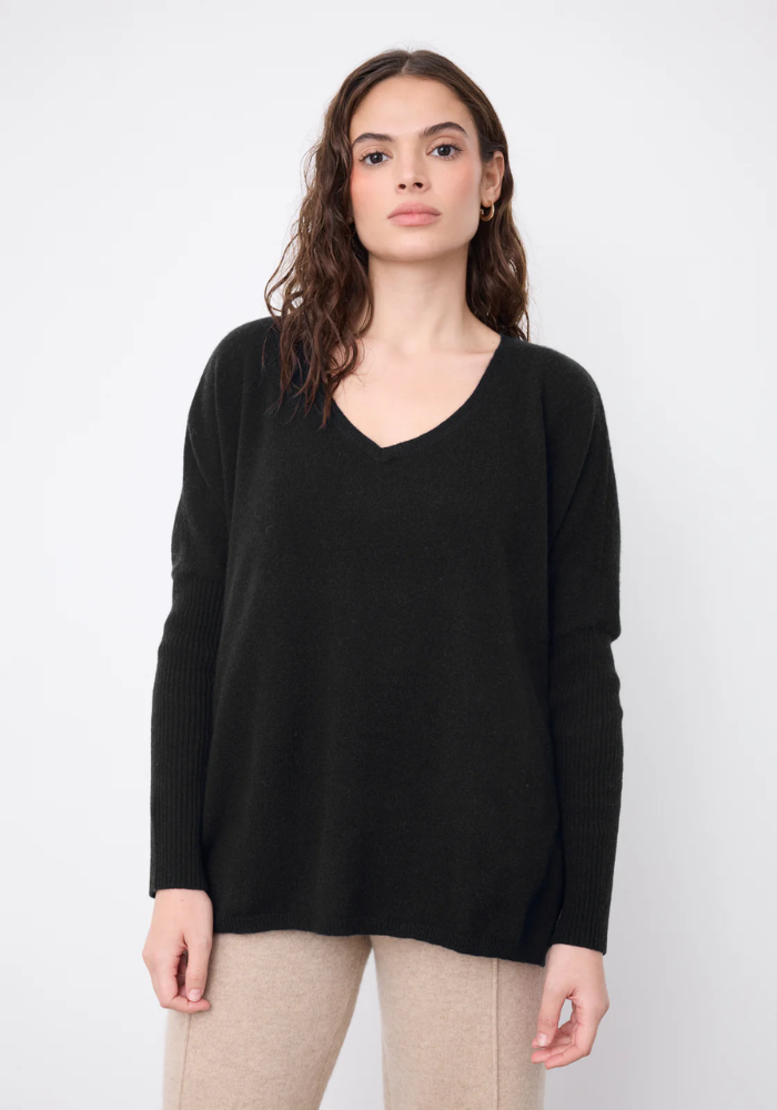 Pull Poncho Cachemire Faustine Noir - Notshy