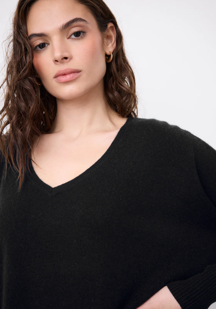 Pull Poncho Cachemire Faustine Noir - Notshy