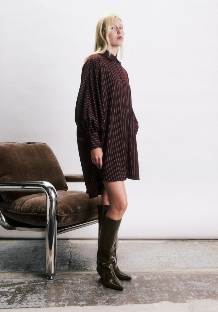 Robe Rhys Bordeaux - Jiji Studio
