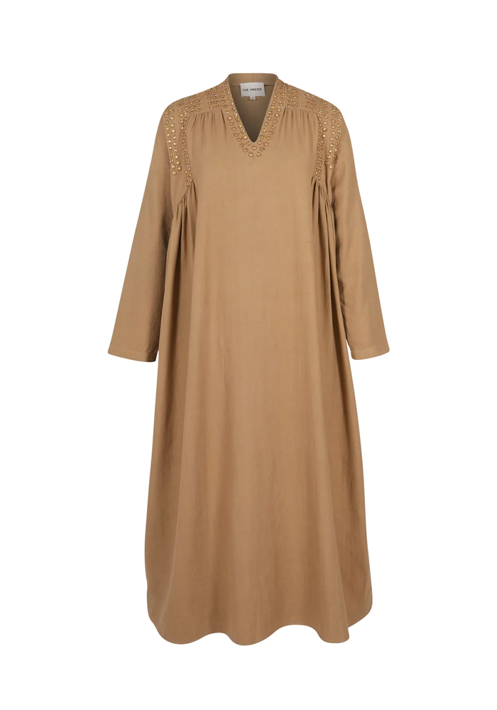 Robe Camel Ornée De Sequins Dorés Bling - V De Vinster