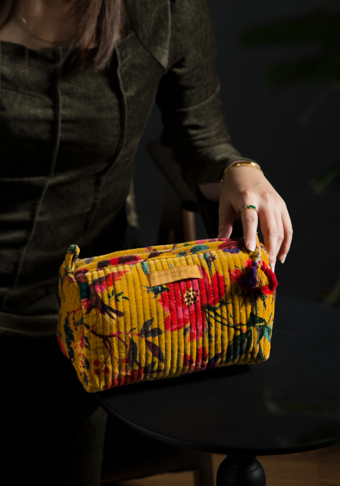 Trousse Velours India Jaune L - La Petite Cachottière