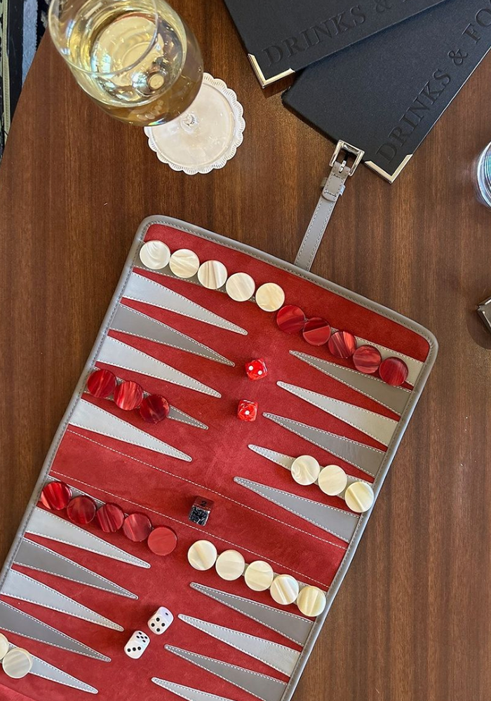 XUXLEKK Backgammon Set, Backgammon Voyage, 11 Pouces Portables Bagamon de Voyage, pour Les Voyages et Les déplacements, Jeux de Société Familial pour Adultes avec poignée XUXLEKK Backgammon Set, Backgammon Voyage, 11 Pouces Portables Bagamon de Voyage, pour Les Voyages et Les déplacements, Jeux de Société Familial pour Adultes avec poignée
