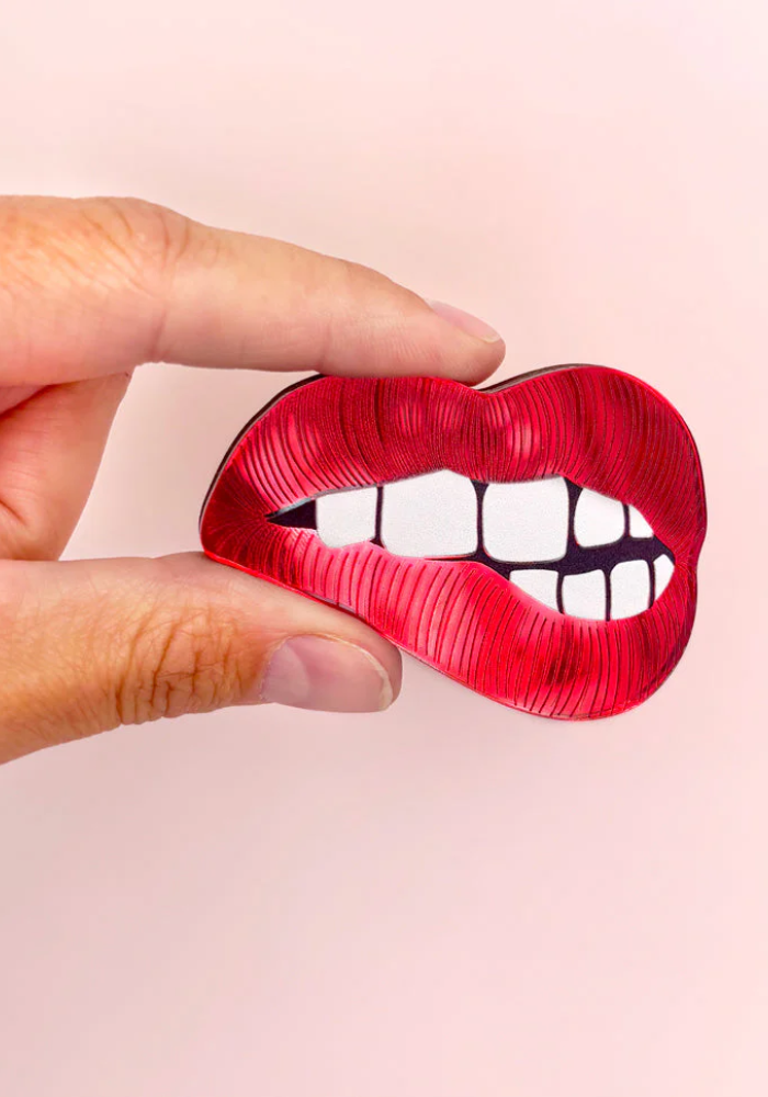 Broche Bite Me - Sélectionné par Blush