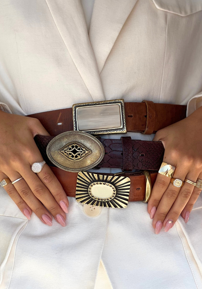 Rectangular Belt Buckle With Oval In Ivory