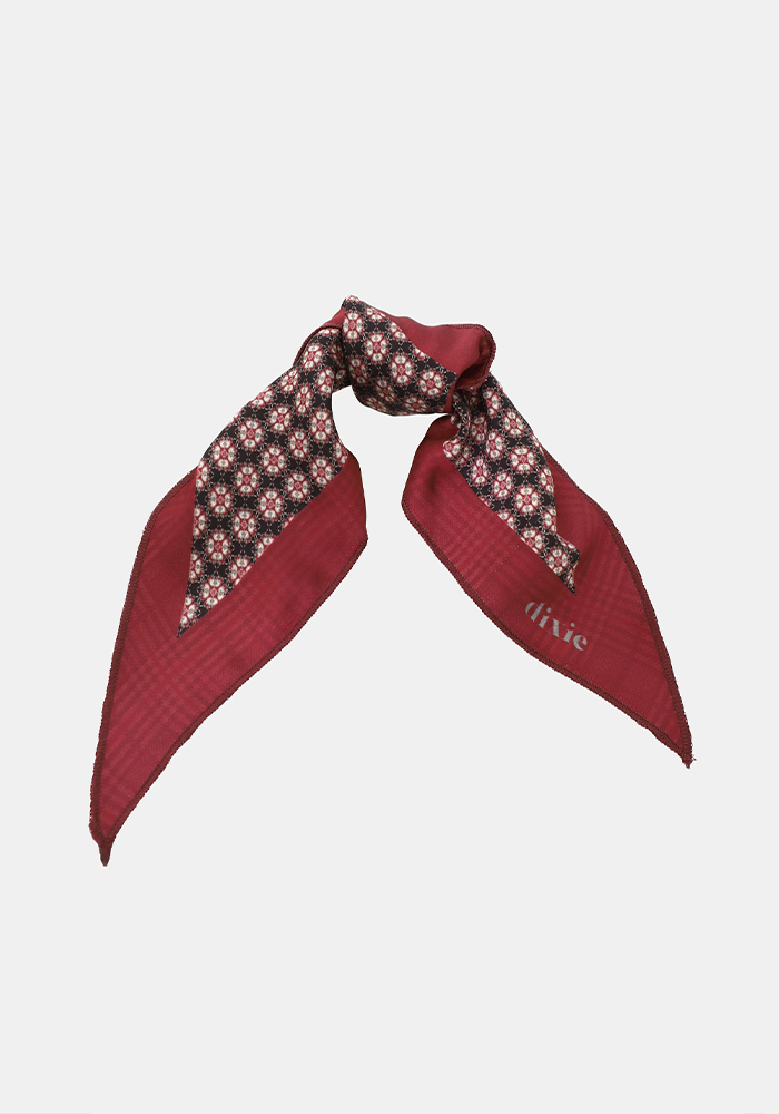 Foulard Triangulaire Fleurs Bordeaux Et Noir