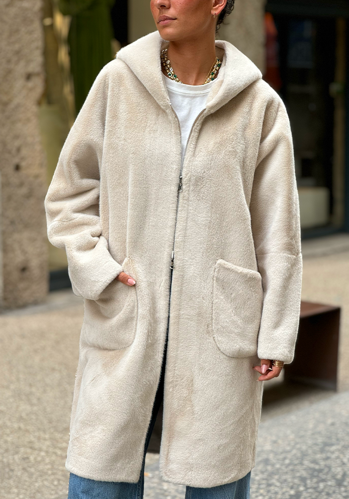 Manteau En Fausse Fourrure Ivory - Lou Andrea