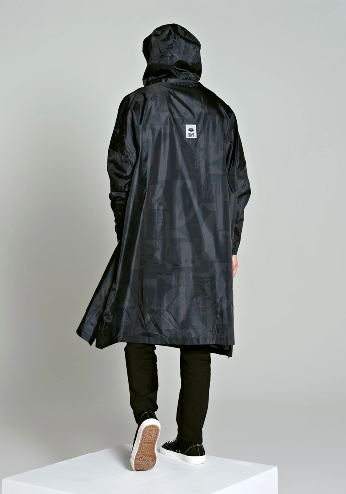 Poncho De Pluie Back To Black Art Camo - Rainkiss