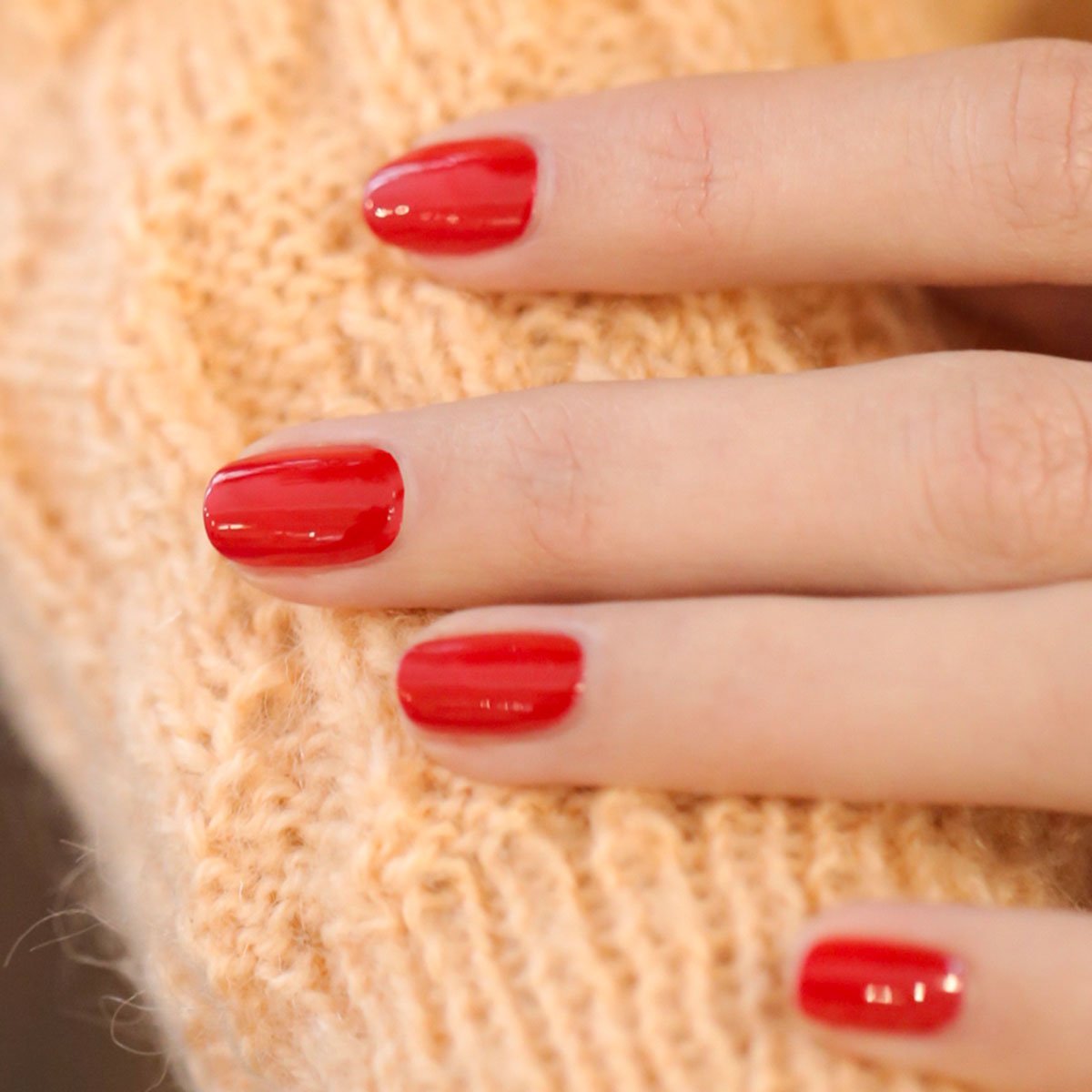  Vernis A Ongles GREEN "Poppy Red"